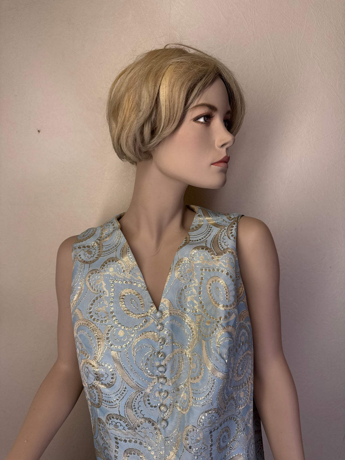 Vintage 60er/70er Maxikleid Hellblau Gold – Paisley Brokat Abendkleid