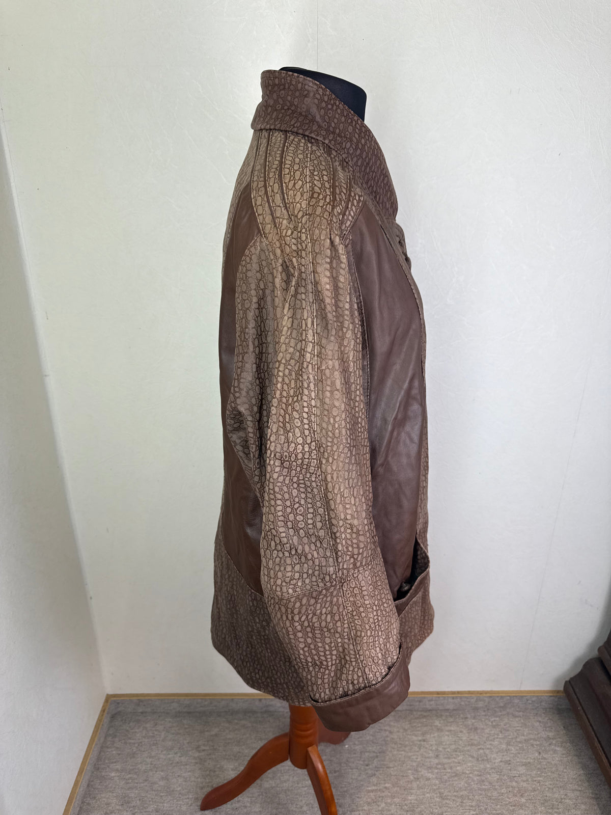 Vintage Lederjacke Damen Braun Kroko Optik Gr. M-L Oversize Echtleder 80er 90er