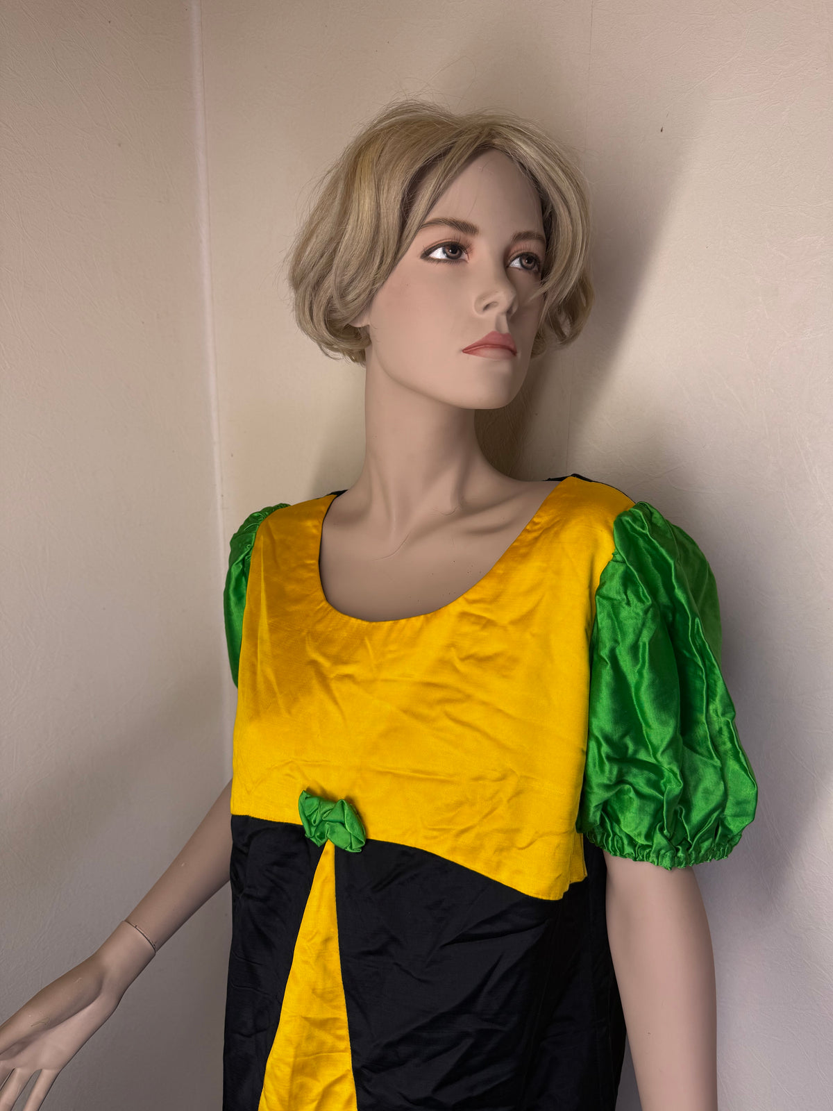 Vintage Maxikleid Damen – Gelb Schwarz Grün mit Puffärmeln & Schleife