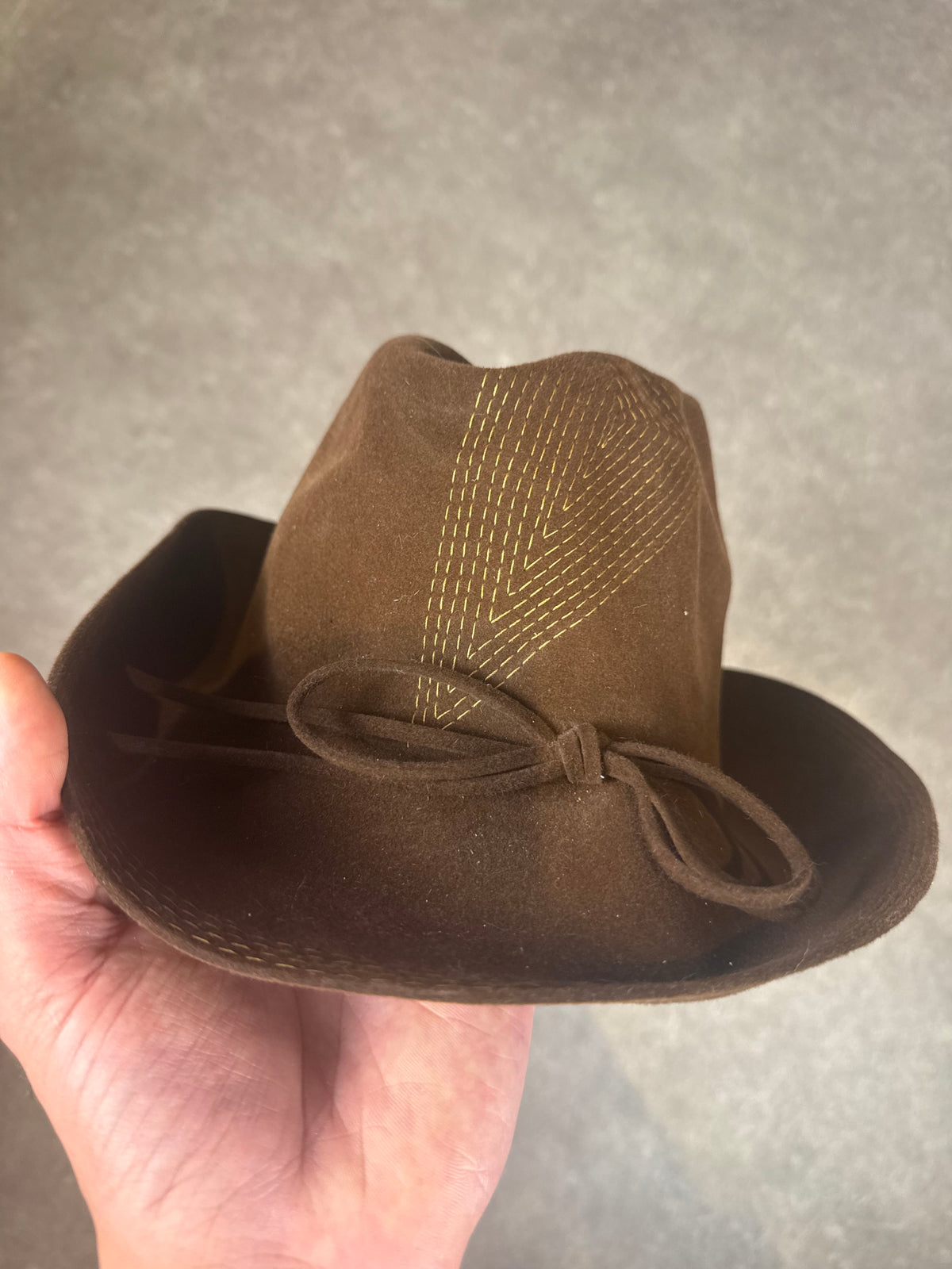 Vintage Wegener Westernhut Braun – Cowboy Filzhut mit Kontrastnähten - Made in Germany