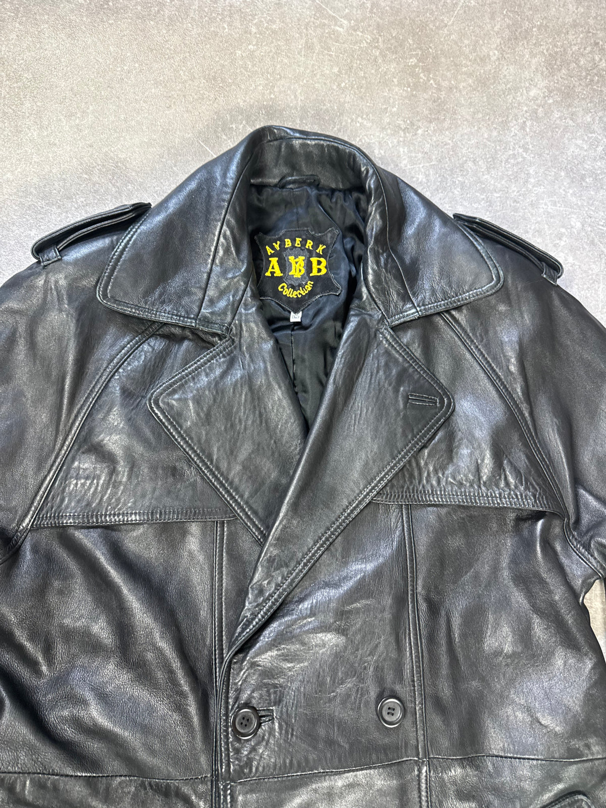 Langer Leder Mantel Damen Schwarz Vintage Trenchcoat Echtleder AB Collection Gr. L