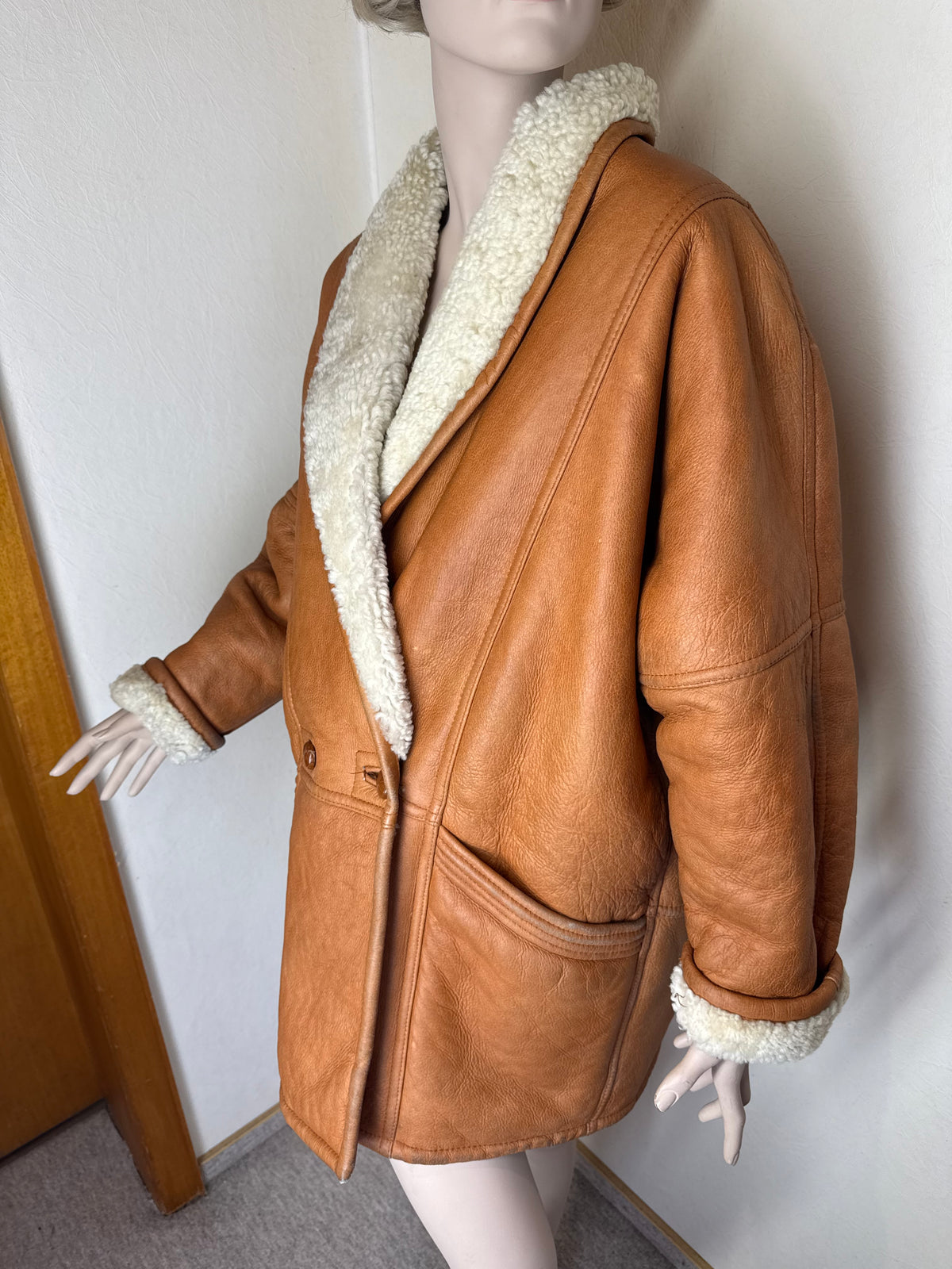 Vintage Lammfellmantel Braun – Echtleder Shearling Oversize Mantel