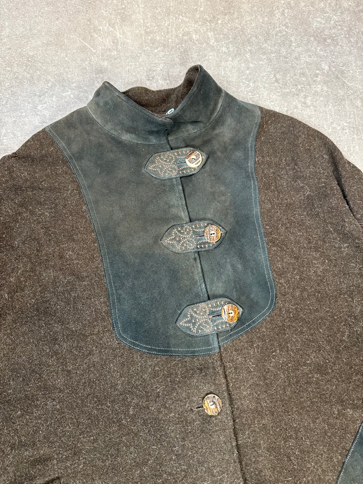 Julius Lang Trachten Cape Poncho Damen Braun Wildleder Wollcape Oversize Vintage