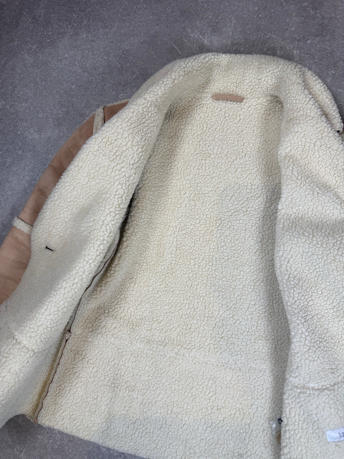Vintage Damen Lammfelljacke Beige – Shearling Lederjacke mit Fellkragen