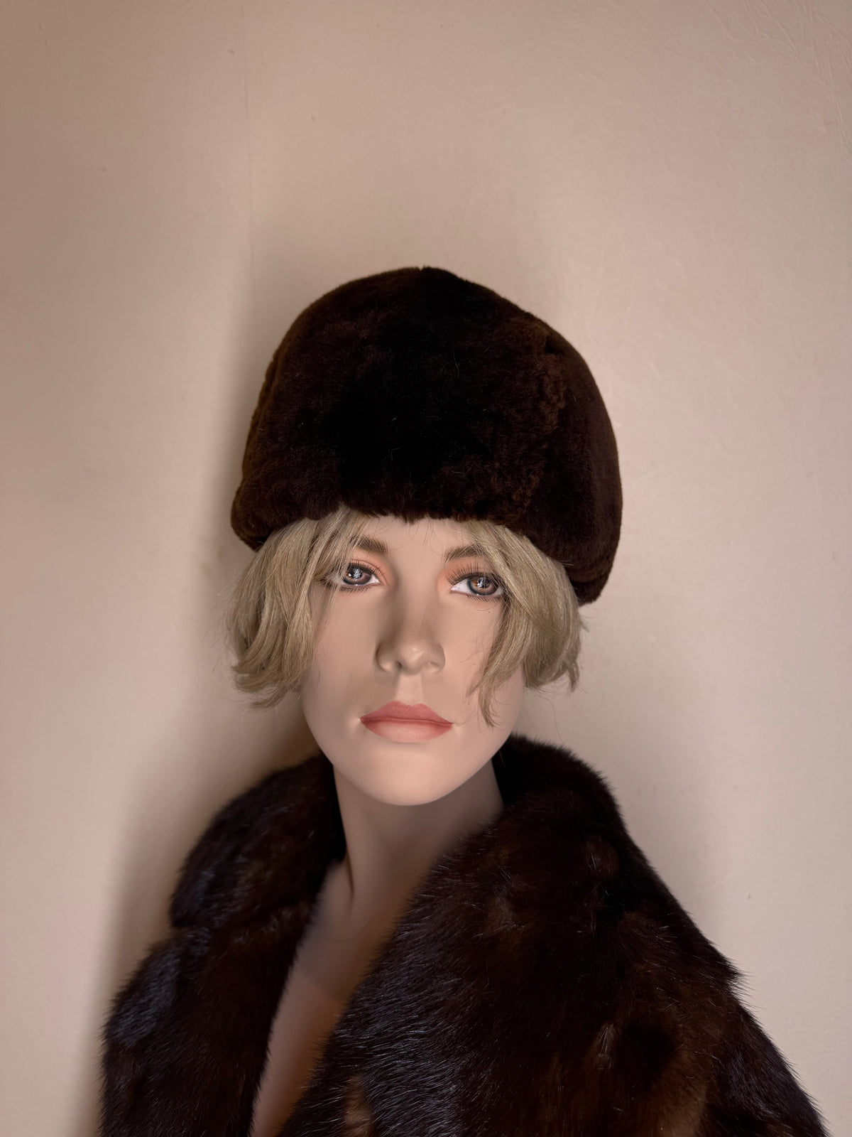 Vintage Pelzmütze Braun Echtpelz Damen Wintermütze Elegante Fellmütze