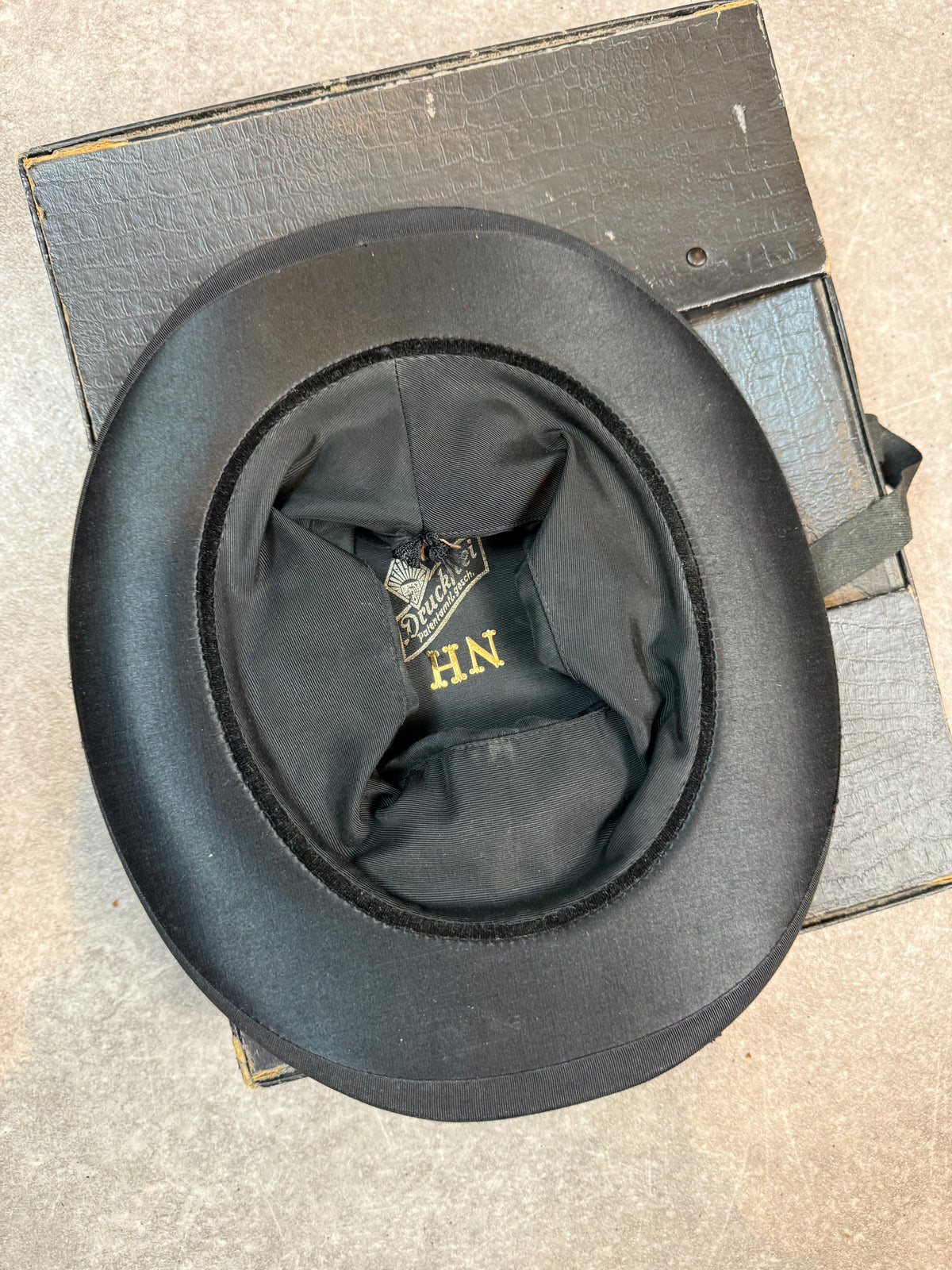 Antiker Klappzylinder Chapeau Claque schwarz Druckfrei Patent Zylinder mit Original Hutbox Vintage