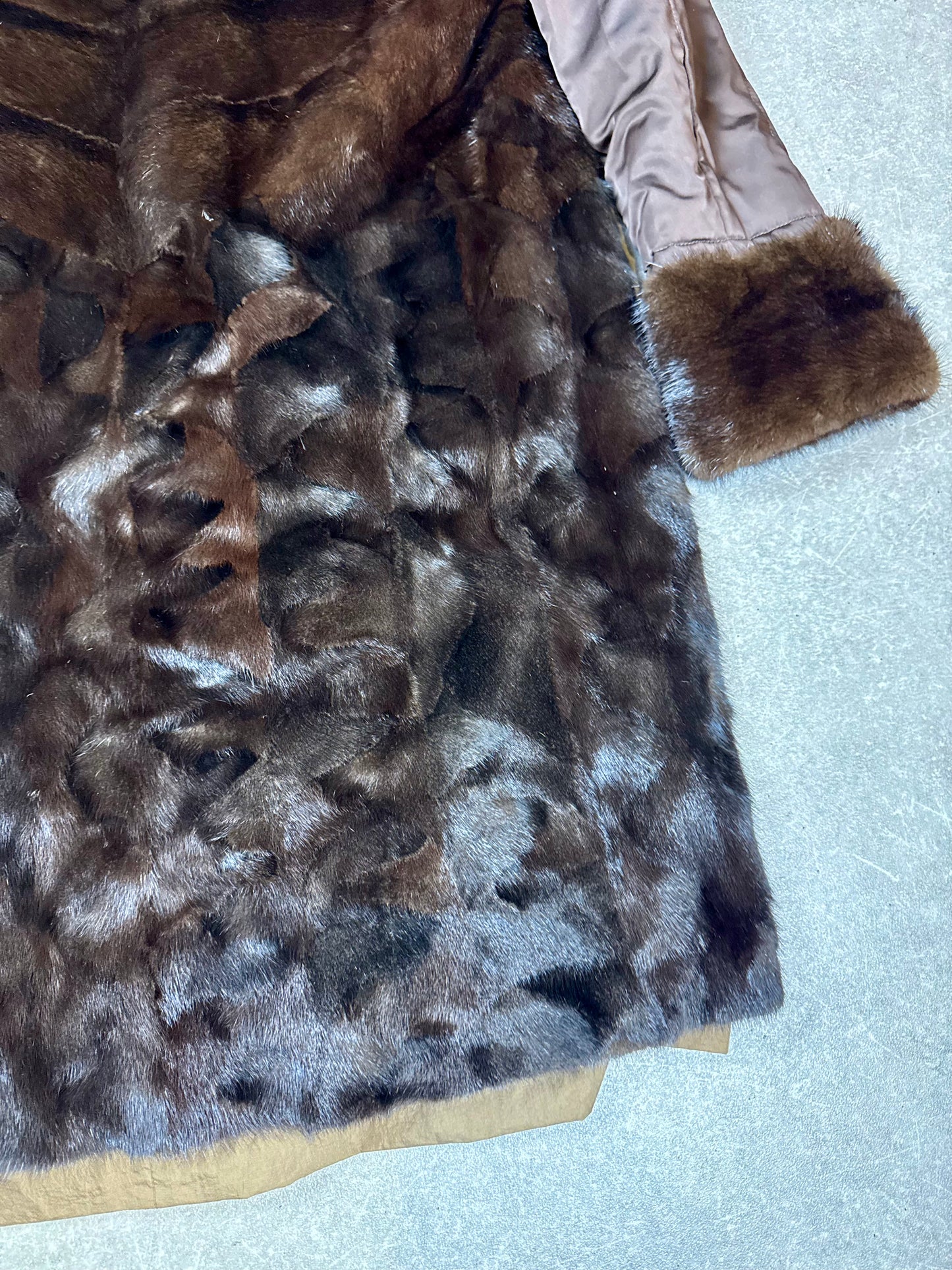 Vintage Nerzmantel Echtpelz Braun Damen Pelzmantel Lang Klassisch Elegant Winter