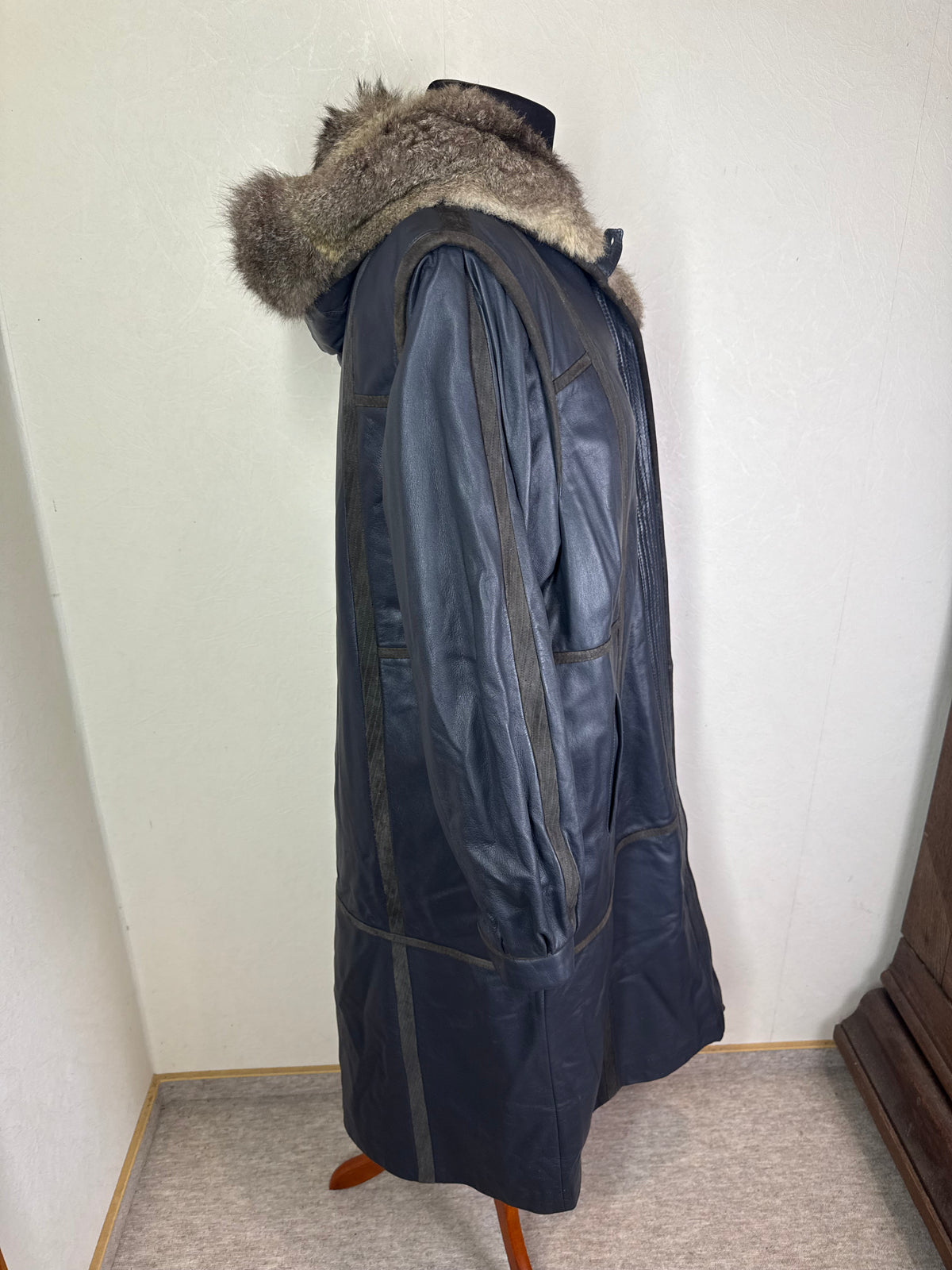 Vintage Leder Mantel 44 Schwarz Echtleder Fellkragen Wintermantel Lang Mantel