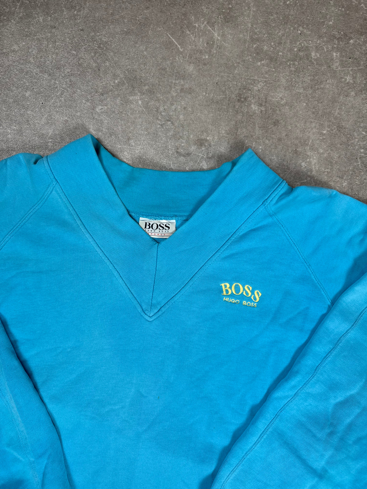 Vintage BOSS Hugo Boss Sports Sweatshirt Türkis V-Neck 90s