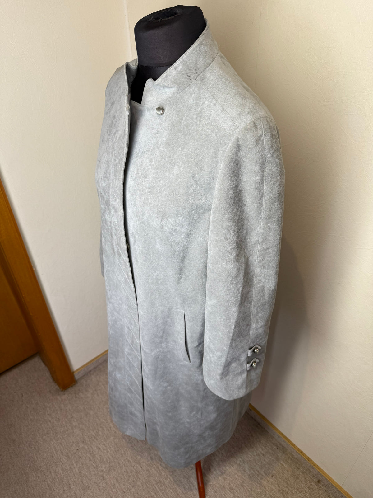 Vintage Damen Ledermantel Hellgrau – Stadick Modell Veloursleder Mantel
