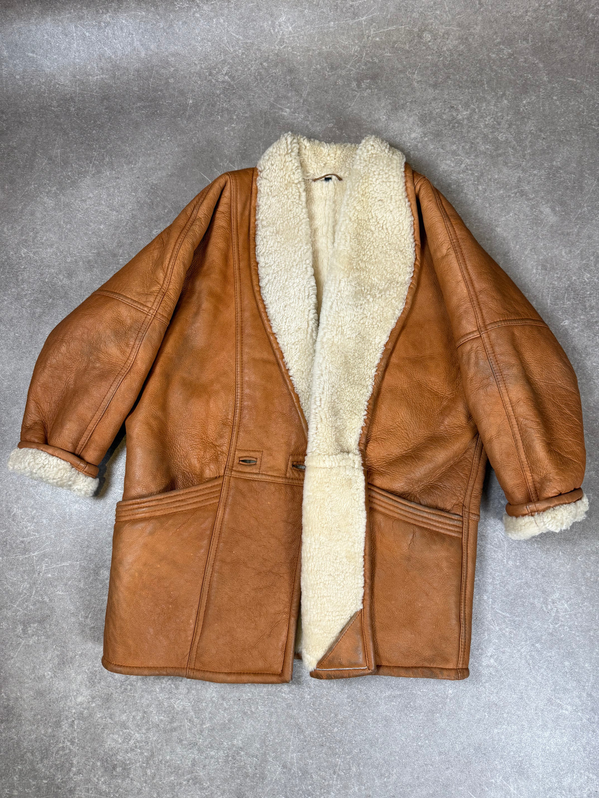 Vintage Lammfellmantel Braun – Echtleder Shearling Oversize Mantel
