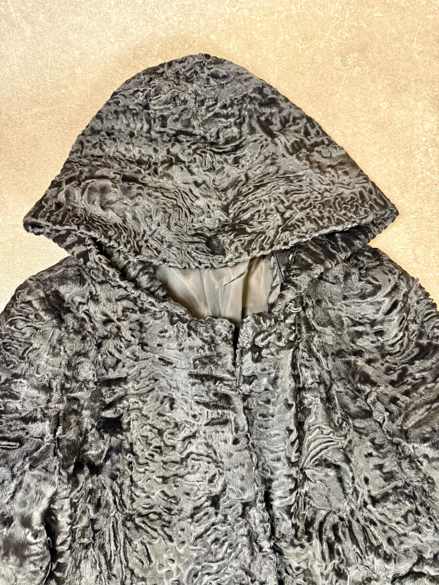 Vintage Persianer Pelzmantel Karakul Lammfell Schwarz Kapuze Damen Echtpelz L