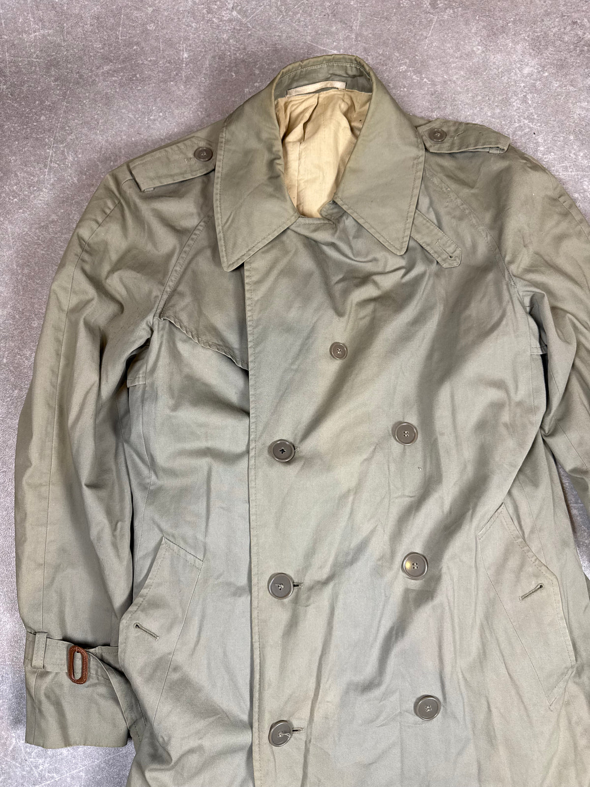 Vintage Hugo Boss Trenchcoat Herren – 80er/90er Jahre Khaki Mantel P&C