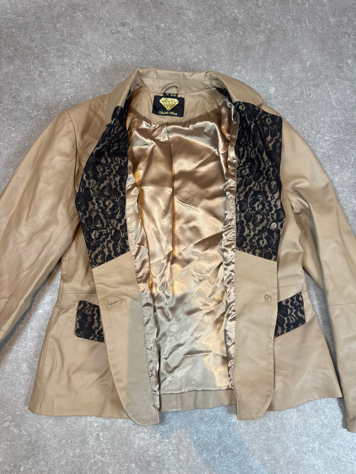 Sarah Kern Lederjacke Beige Spitze Damen Echtleder Blazer 90er Y2K Gr. 36