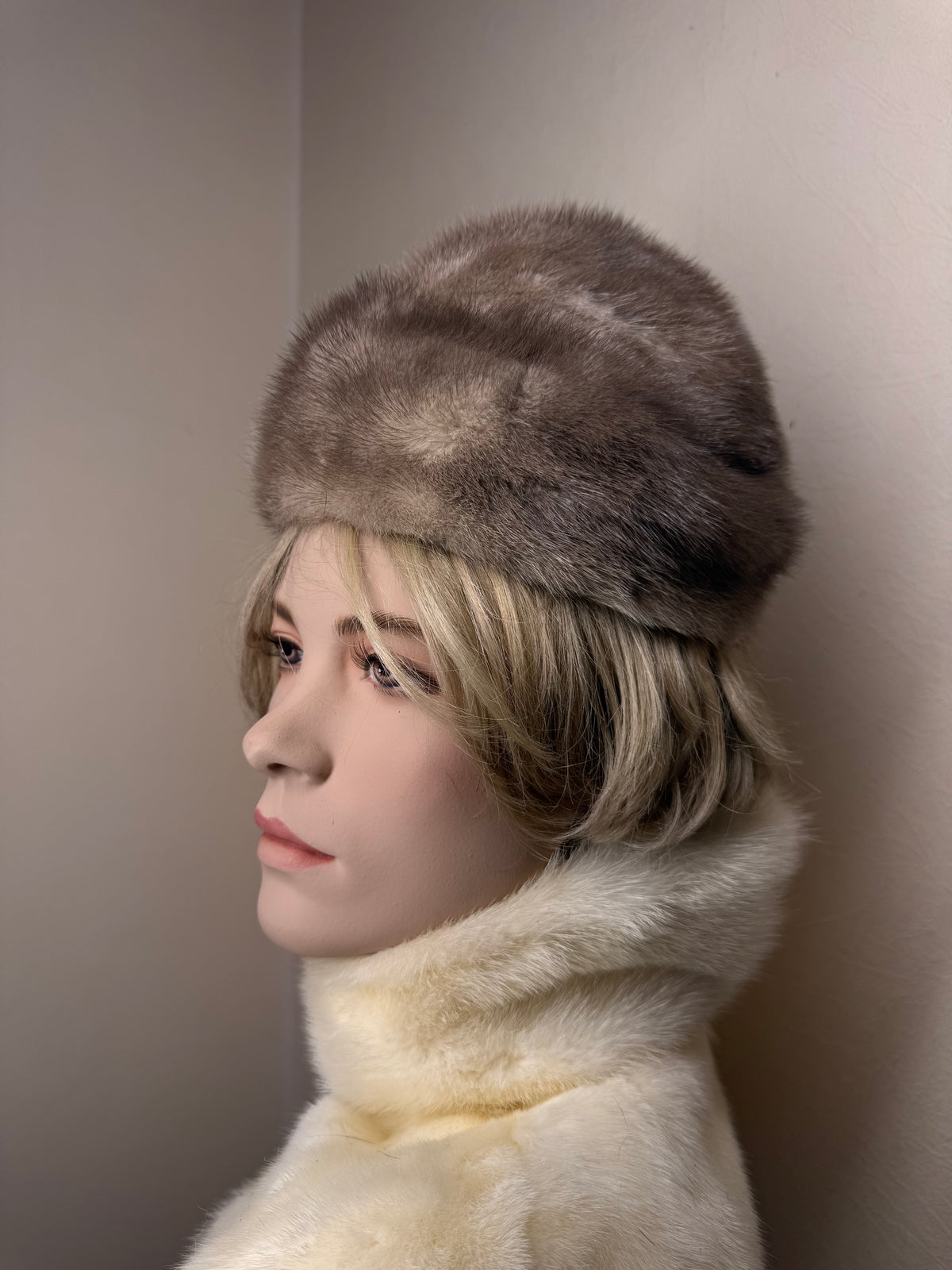Vintage Nerz Pelzmütze Echtpelz Taupe Braun Russische Wintermütze Damen Luxury Fur Hat