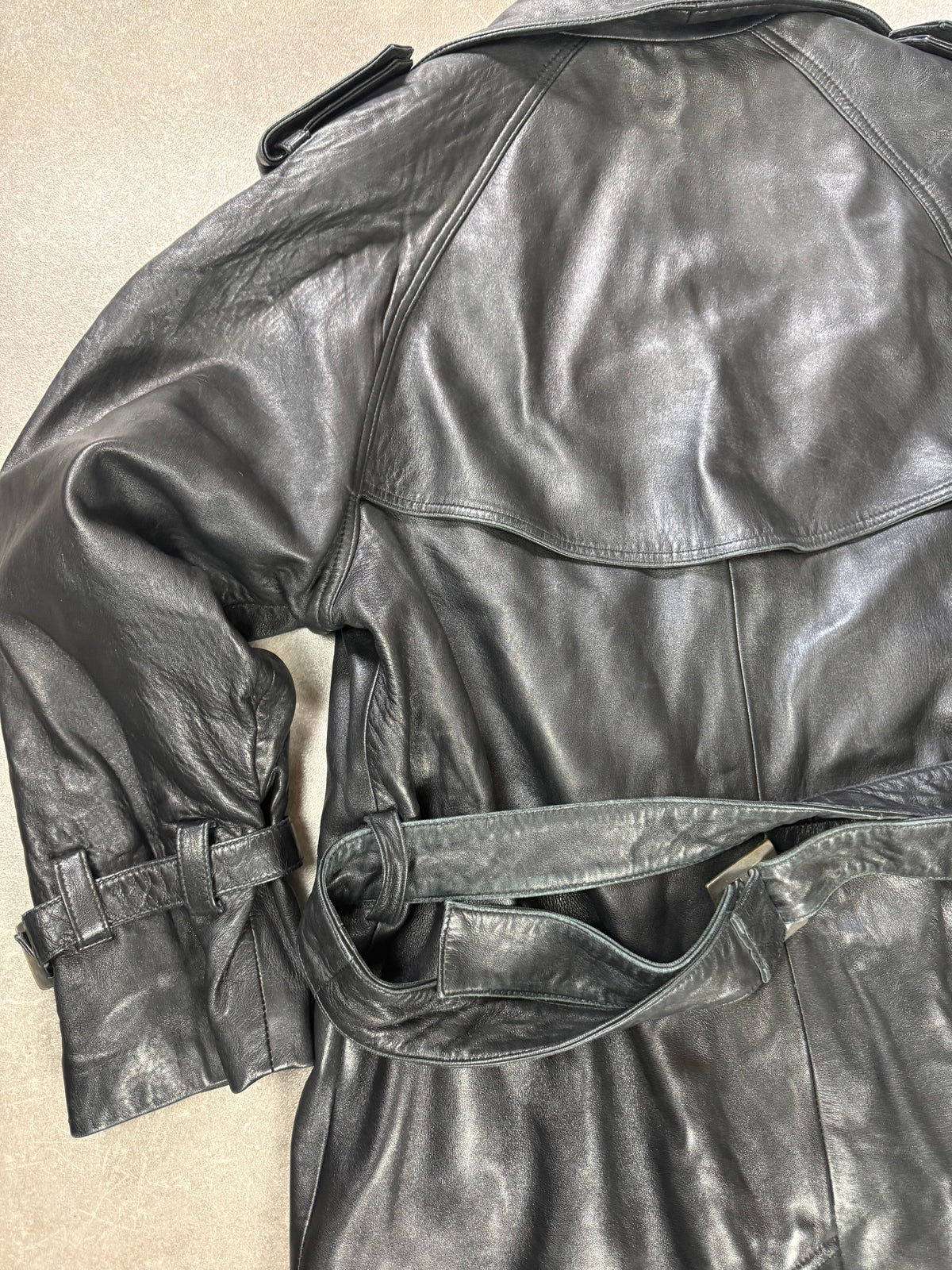 Langer Leder Mantel Damen Schwarz Vintage Trenchcoat Echtleder AB Collection Gr. L