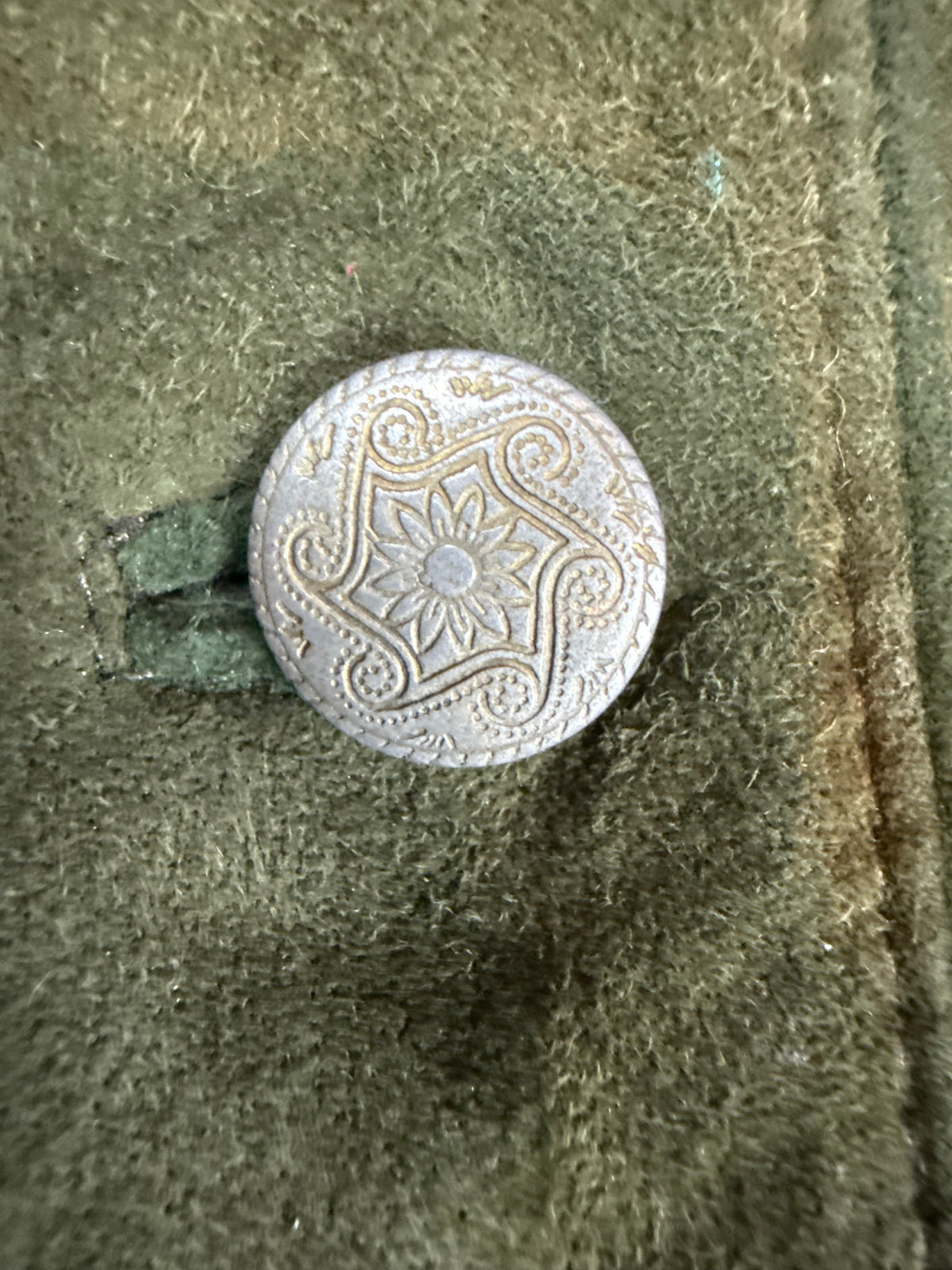 Vintage Lederweste Gede Gr. 44 Grün Veloursleder Trachtenstil