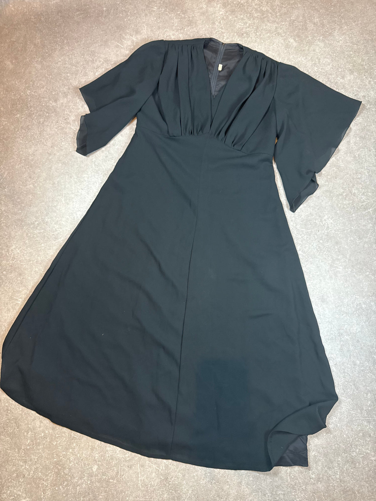 Vintage Damen Abendkleid Schwarz – Langes Maxikleid mit Flügelärmeln