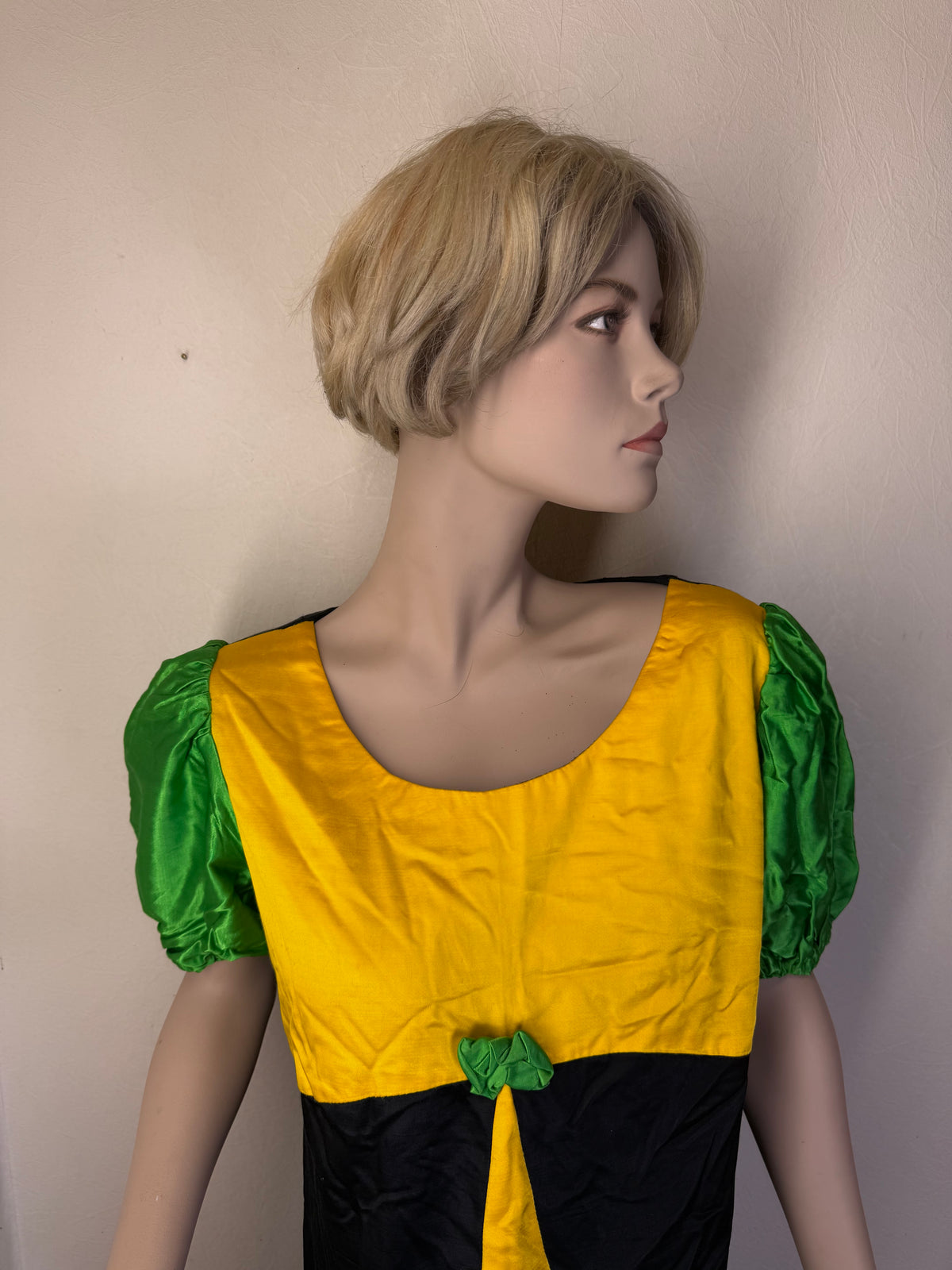 Vintage Maxikleid Damen – Gelb Schwarz Grün mit Puffärmeln & Schleife