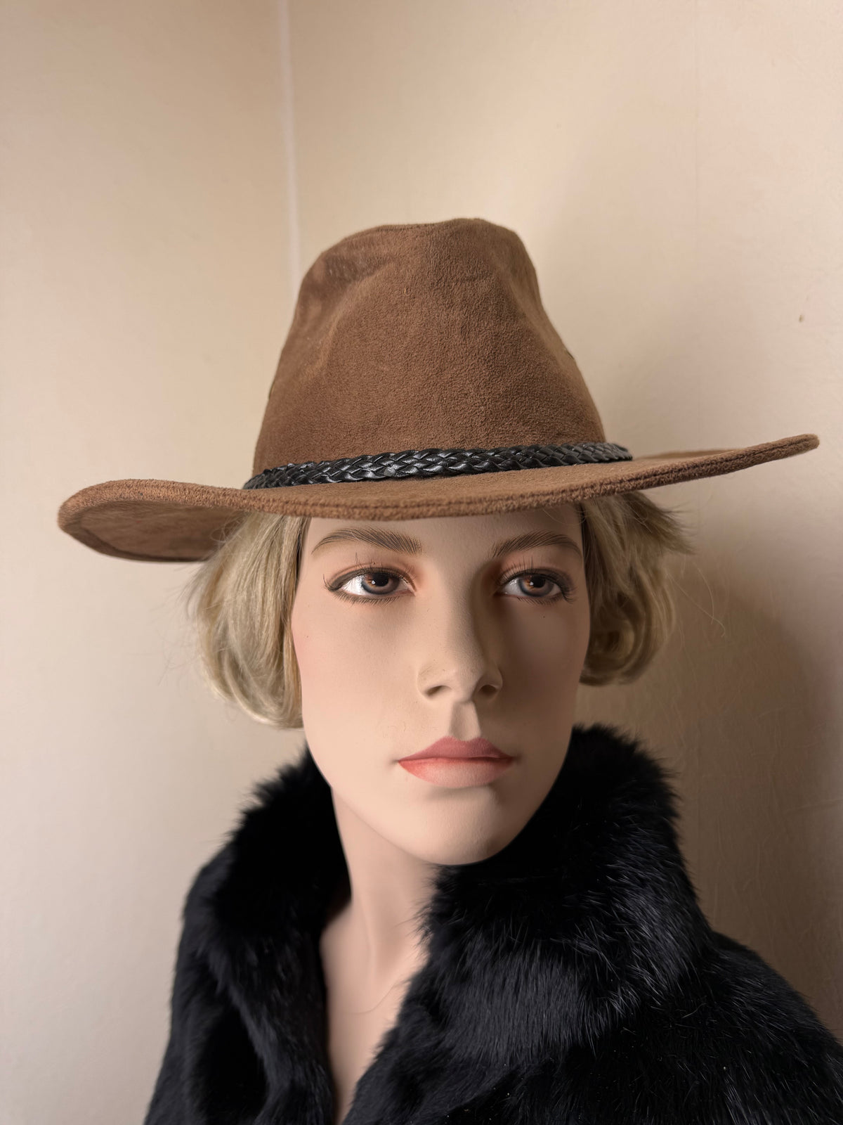 Vintage Cowboyhut Braun – Westernhut mit geflochtenem Hutband
