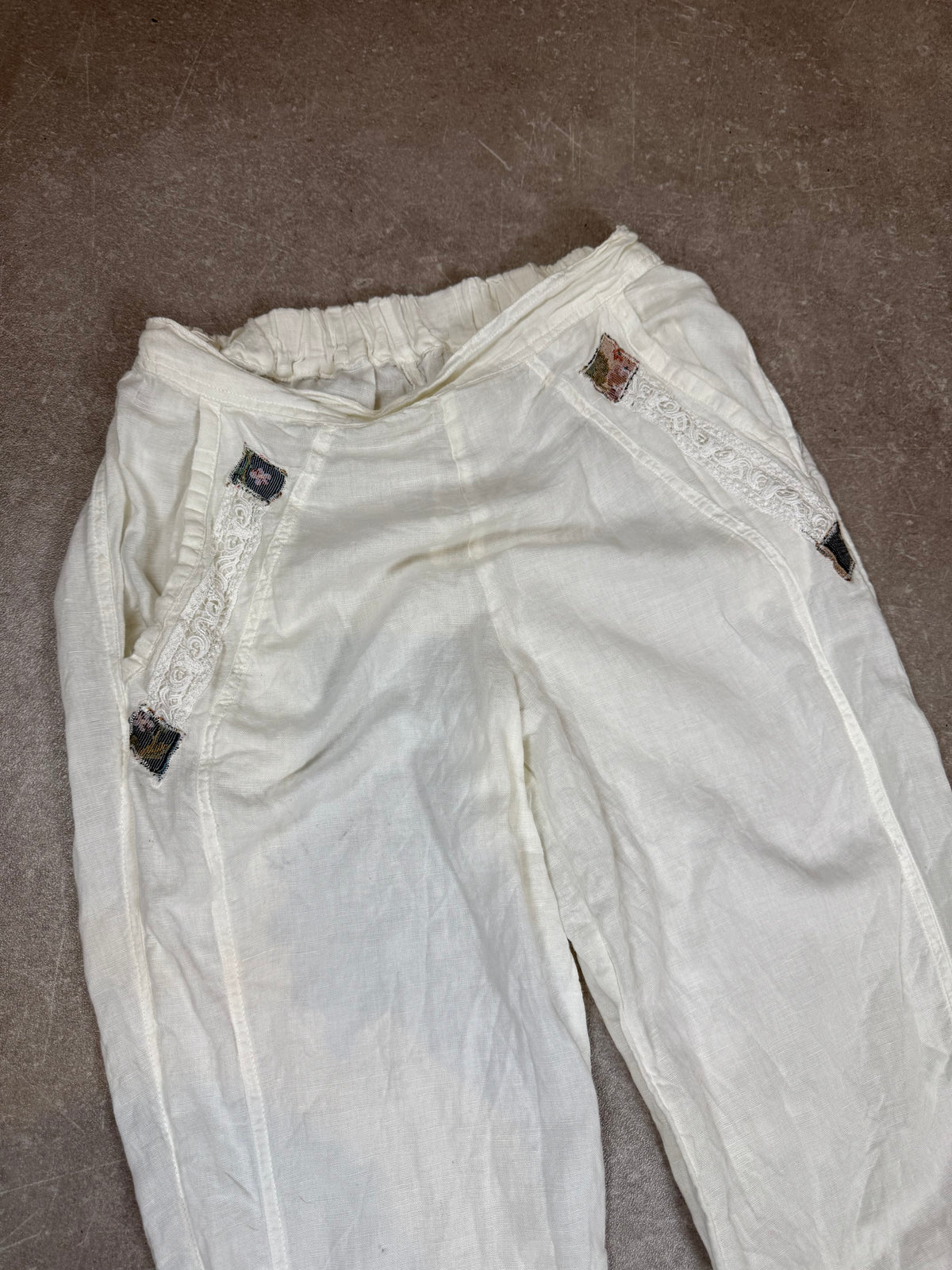Vintage Leinenhose Weiß – Spitze & Webdetails – Folk Boho