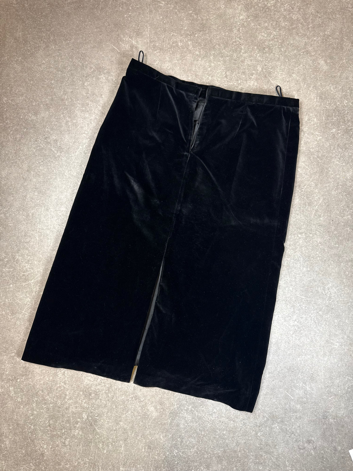Vintage Damen Samtrock Schwarz – Langer Bleistiftrock mit Schlitz