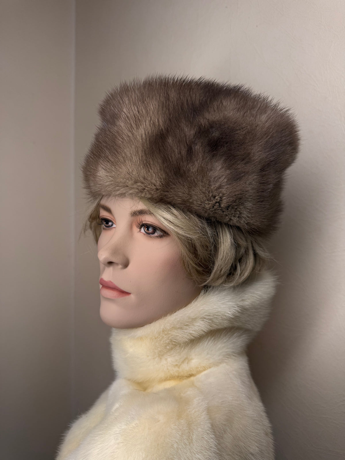 Vintage Nerz Pelzmütze Echtpelz Braun Russische Wintermütze Damen Luxury Fur Hat
