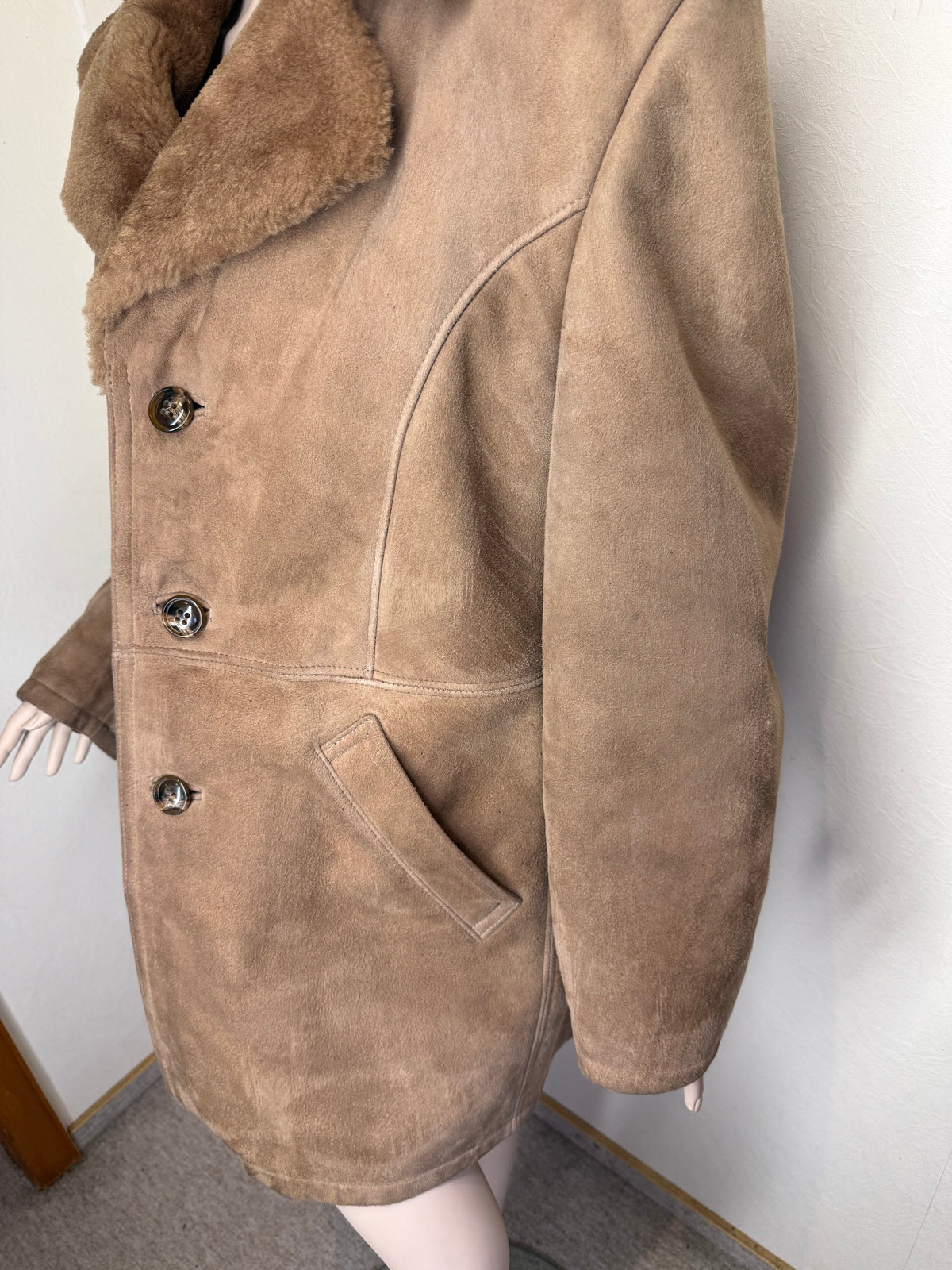 Vintage Lammfellmantel Damen Braun – Echtleder Shearling Fellmantel