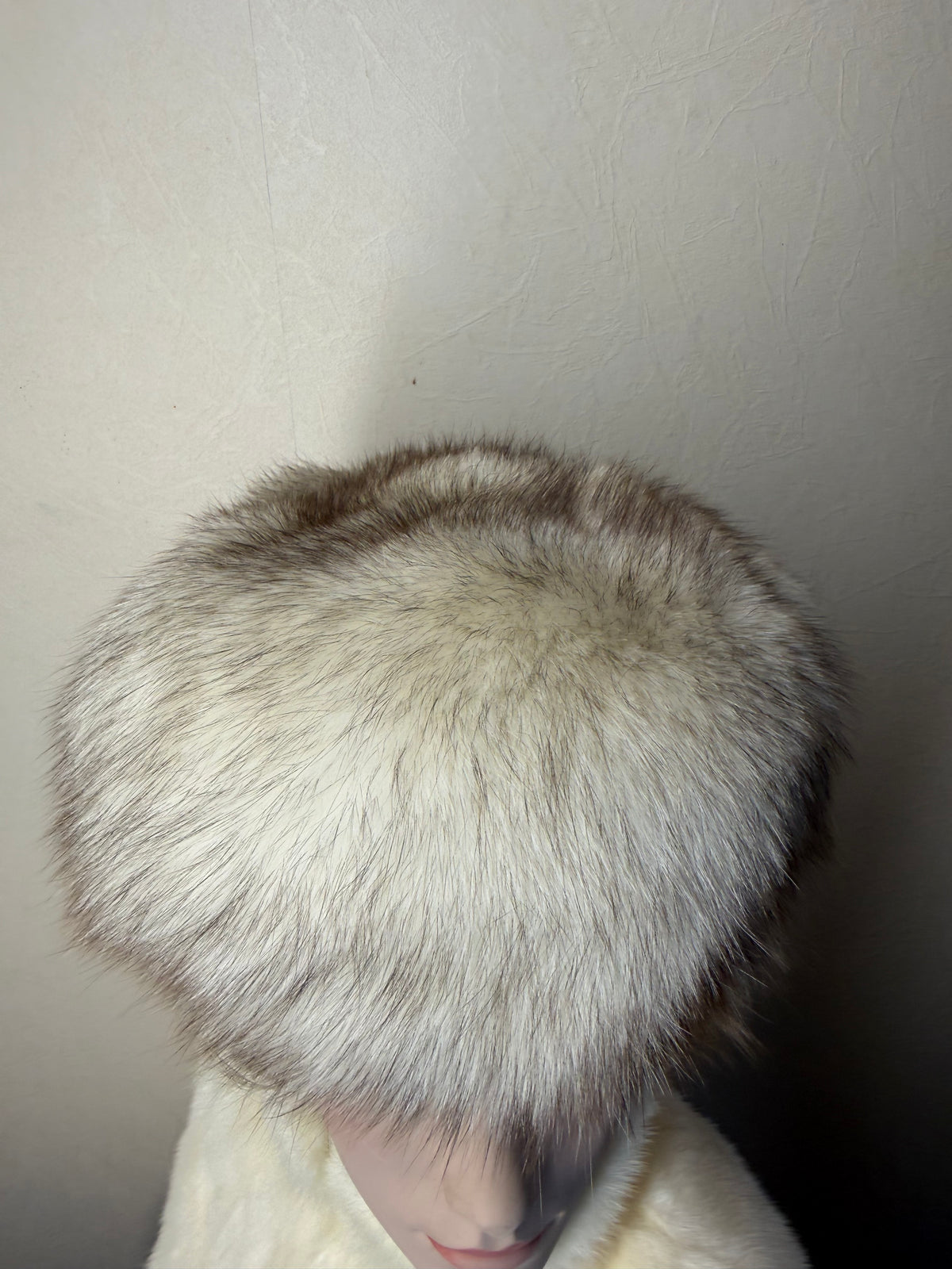 Vintage Polarfuchs Pelzmütze Echtpelz Silberfuchs Weiß Grau Russische Wintermütze Luxury Fur Hat