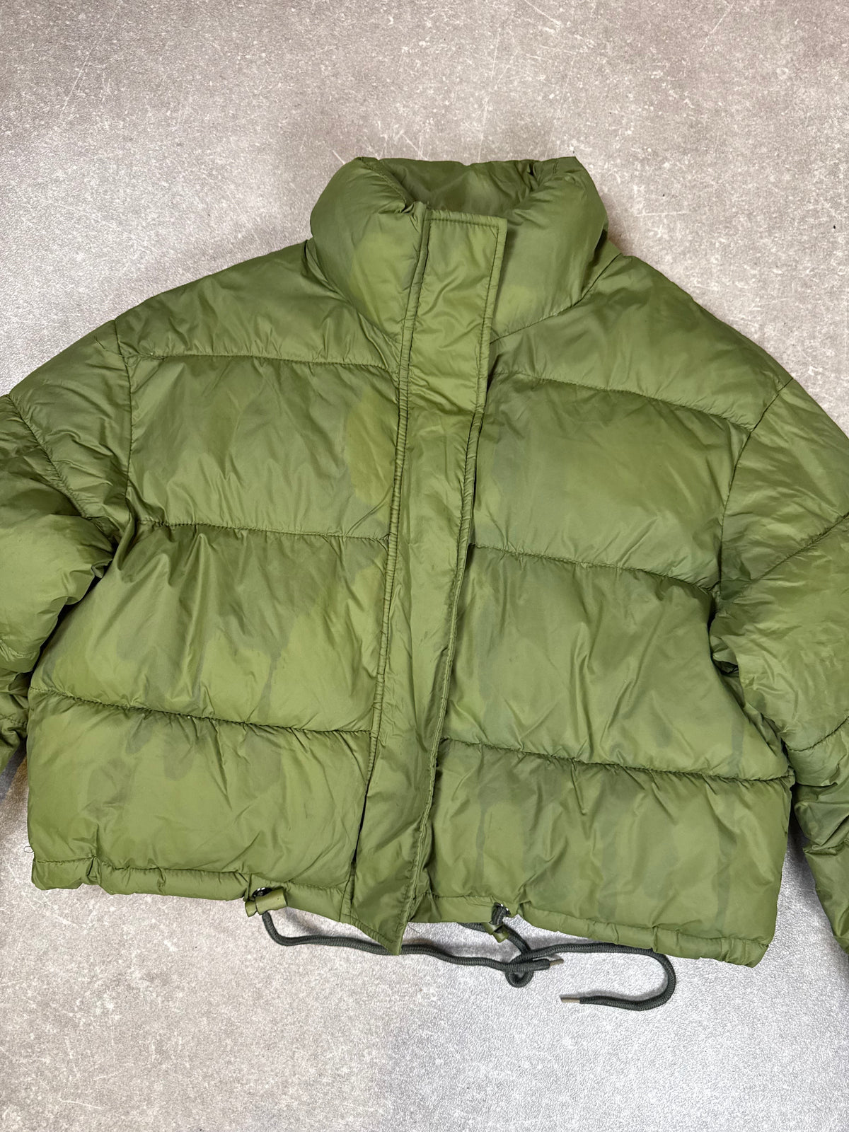Damen Pufferjacke Grün Gr. S – kurze Steppjacke mit Stehkragen
