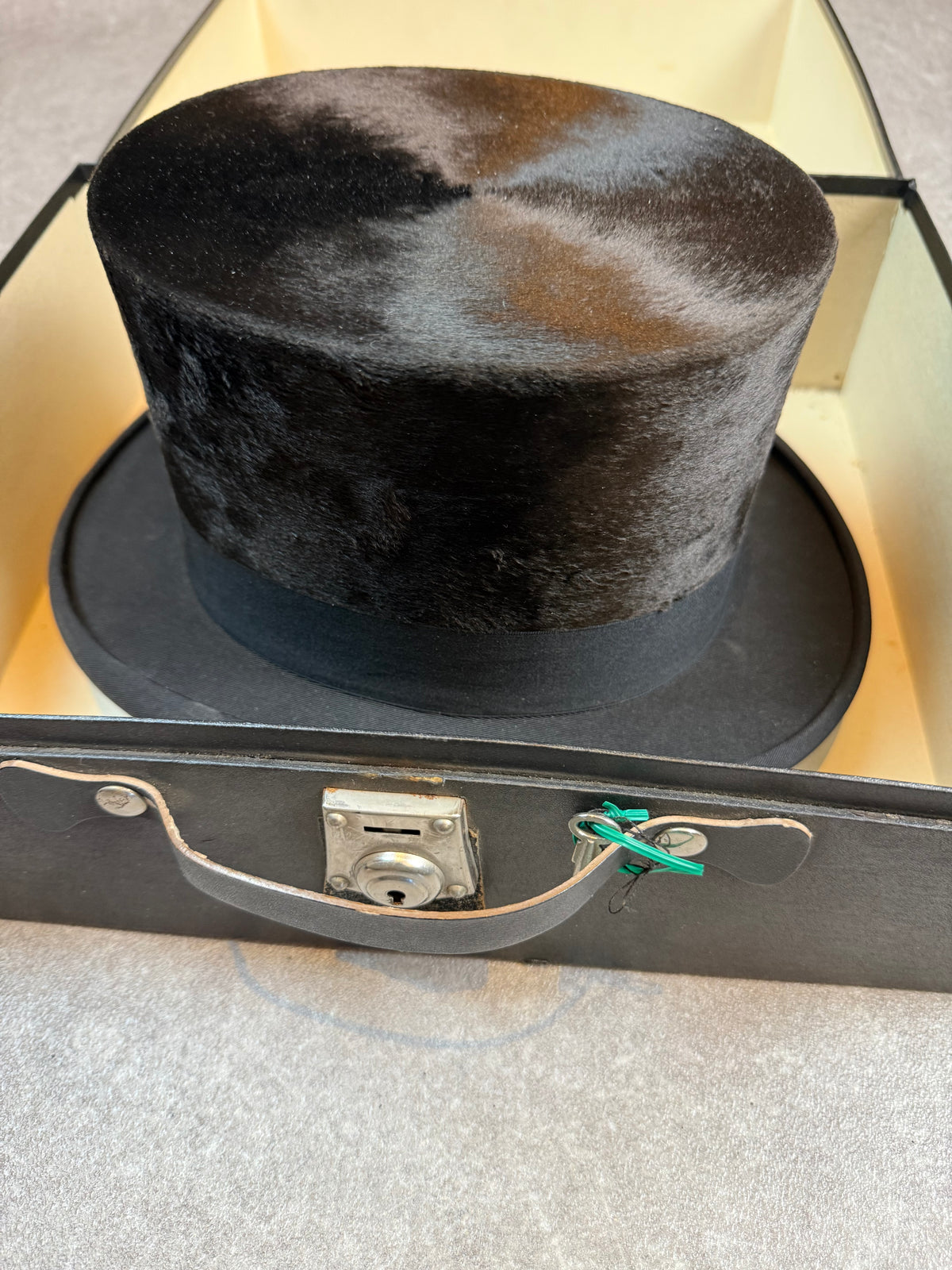 Vintage Seidenzylinder M. Liellem Duisburg Top Hat Herren Zylinder mit Hutkoffer