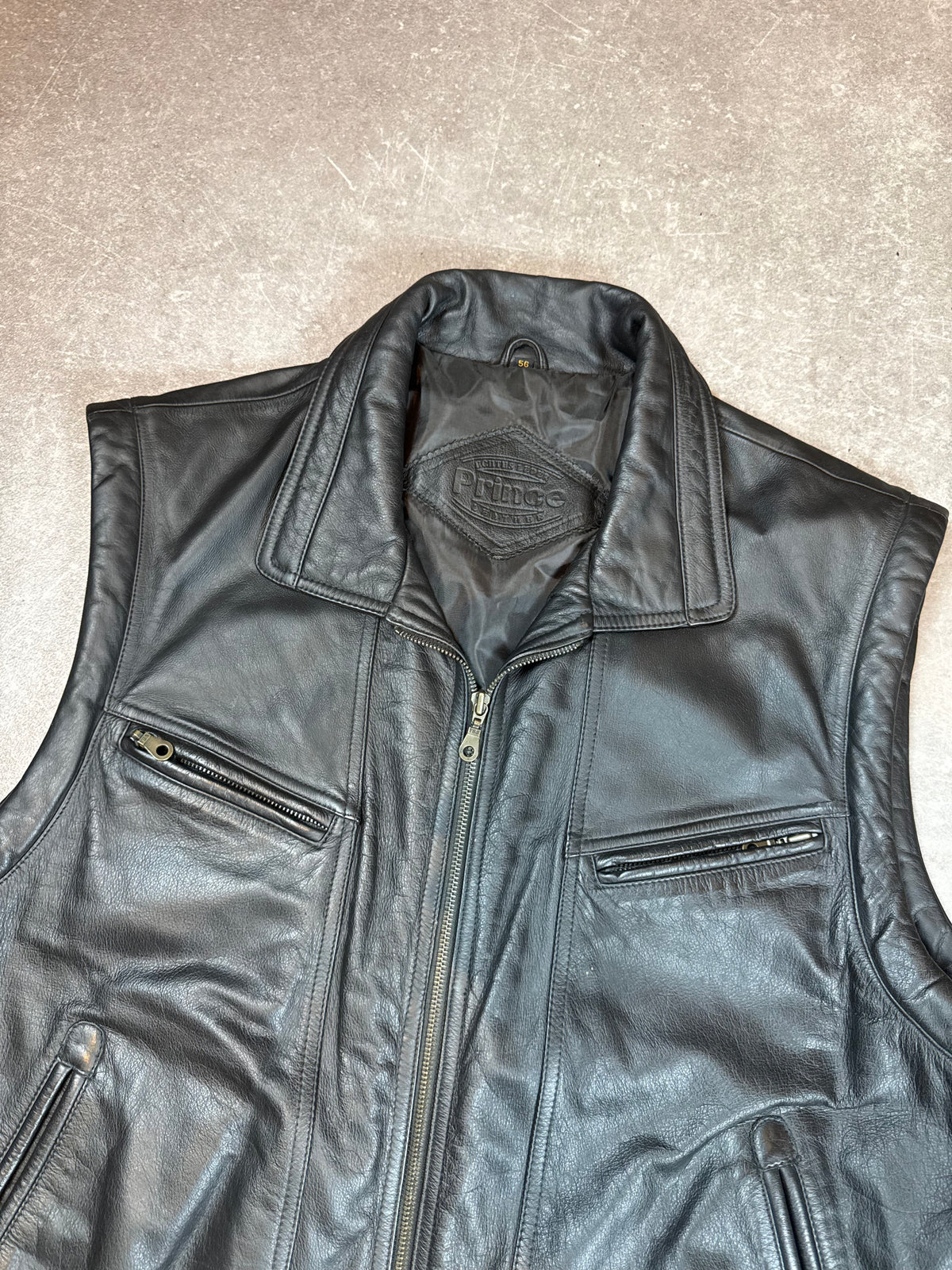 Prince Vintage Herren Lederweste Schwarz – Echtleder Gr. 56 Bikerweste