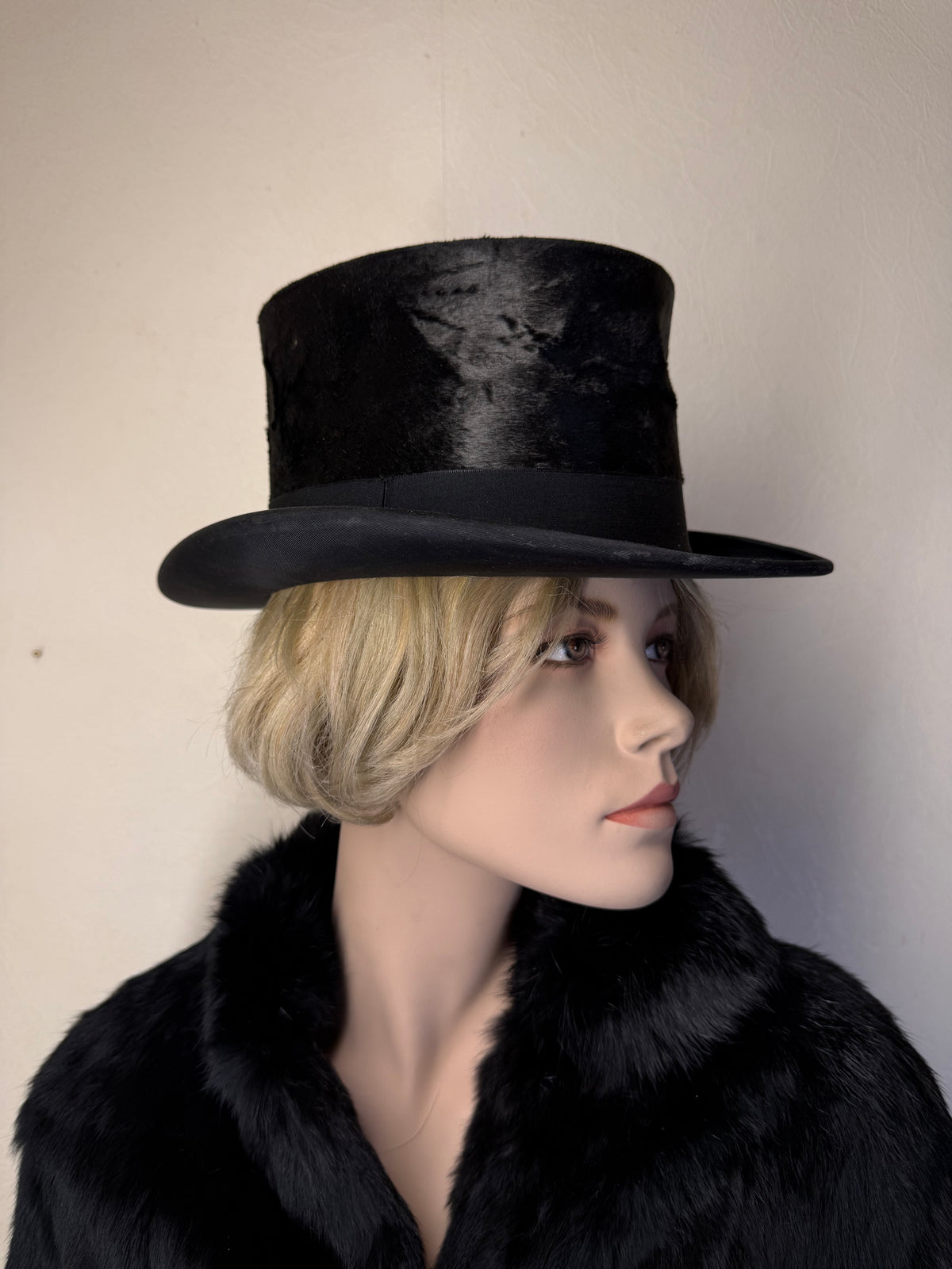 Antiker Seidenzylinder Reine Handarbeit Herren Top Hat mit Original Hutschachtel