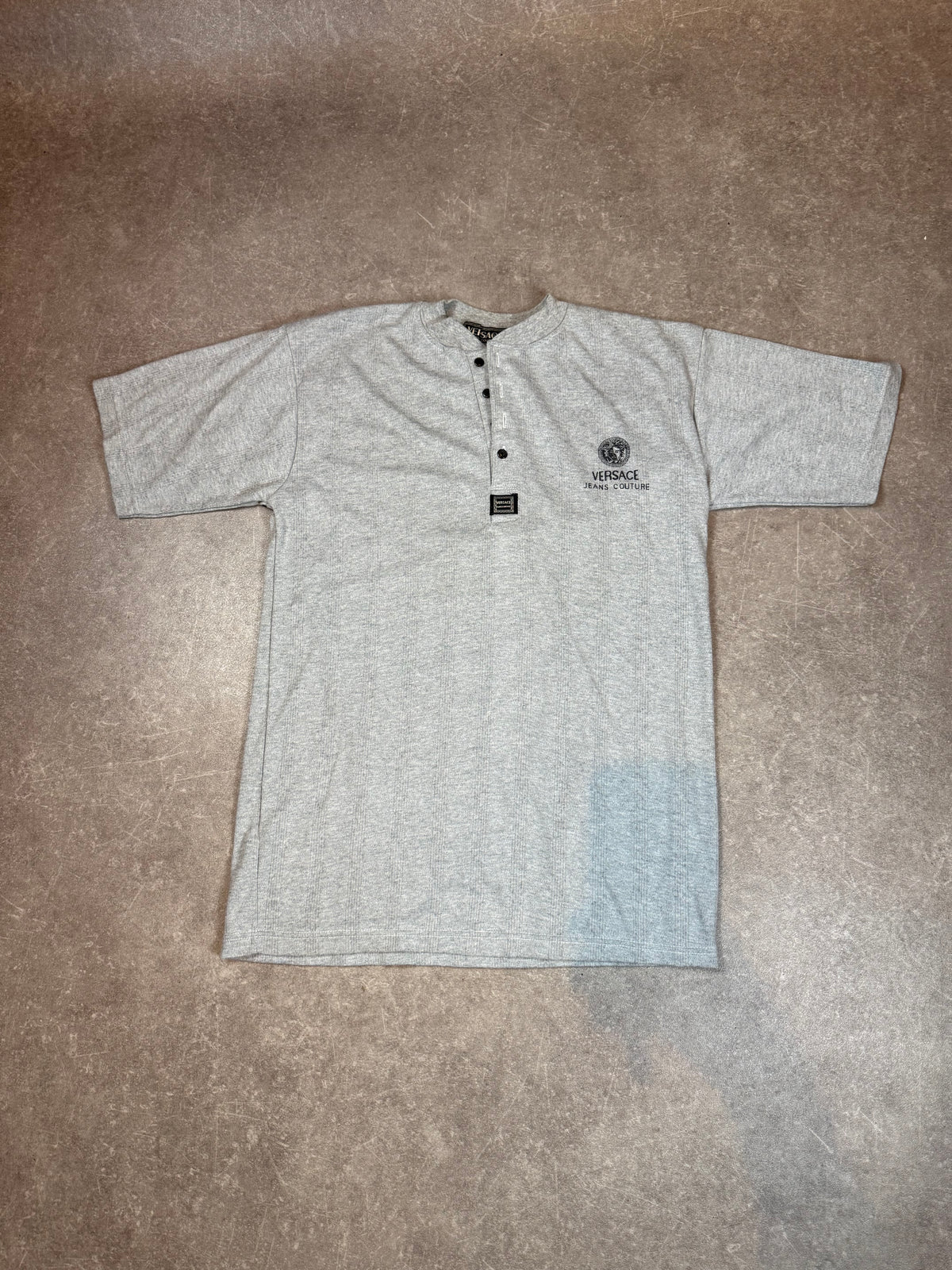 Vintage Versace Jeans Couture Shirt Grau Medusa Logo Kurzarm Henley